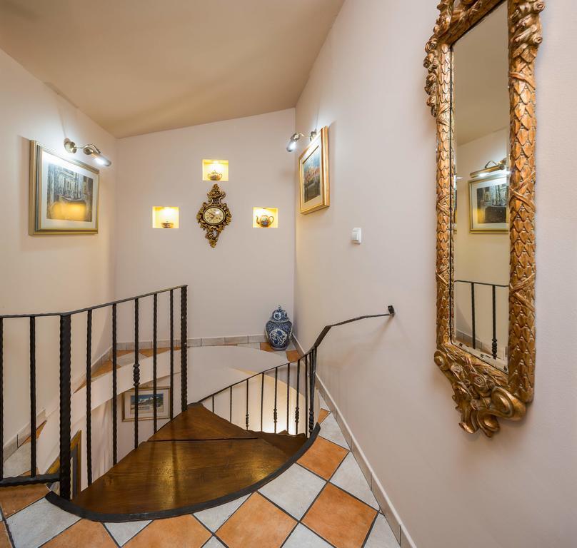 טרוגיר Villa Em מראה חיצוני תמונה