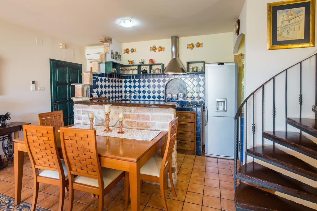 טרוגיר Villa Em מראה חיצוני תמונה