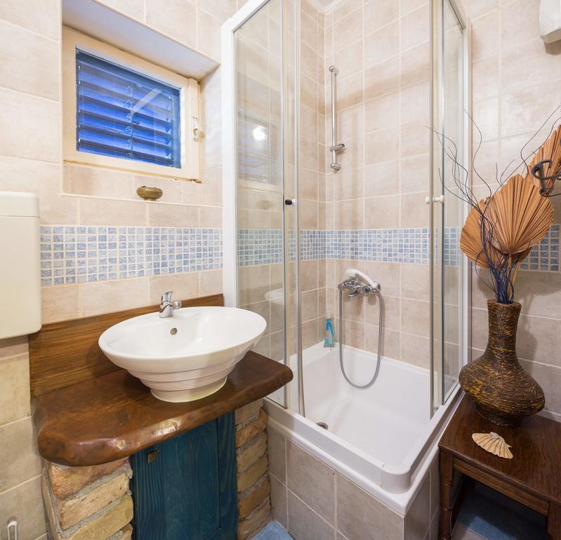 טרוגיר Villa Em מראה חיצוני תמונה